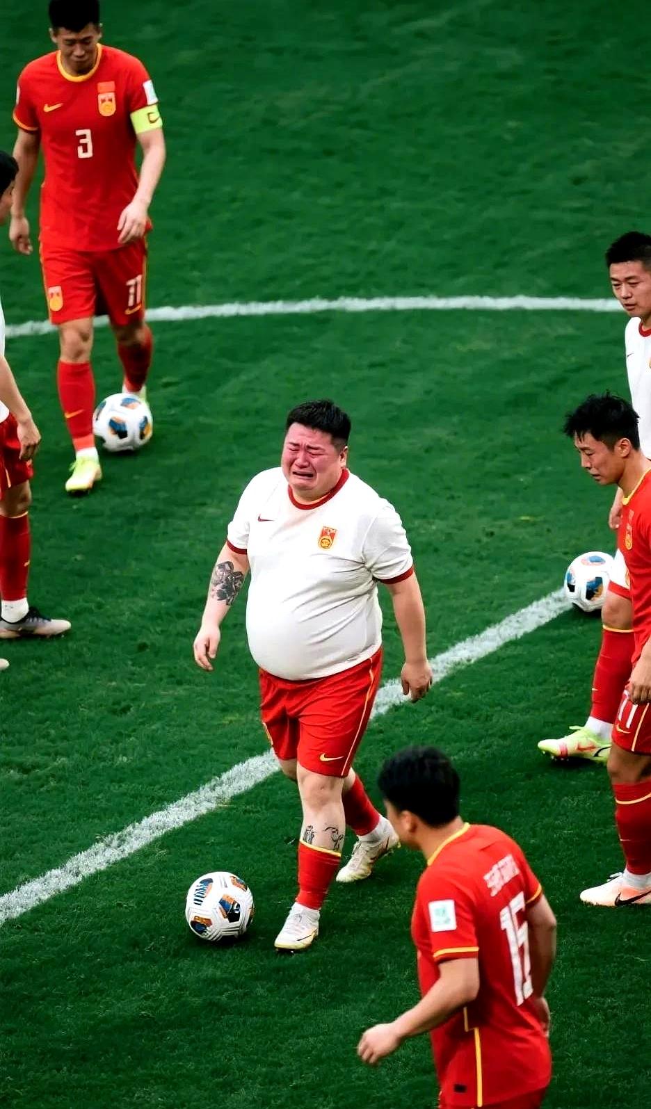 mk体育直播关于英超今夜再迎强敌，那不勒斯调整名单，主帅态度——底气十足，年轻球员得到机会的信息